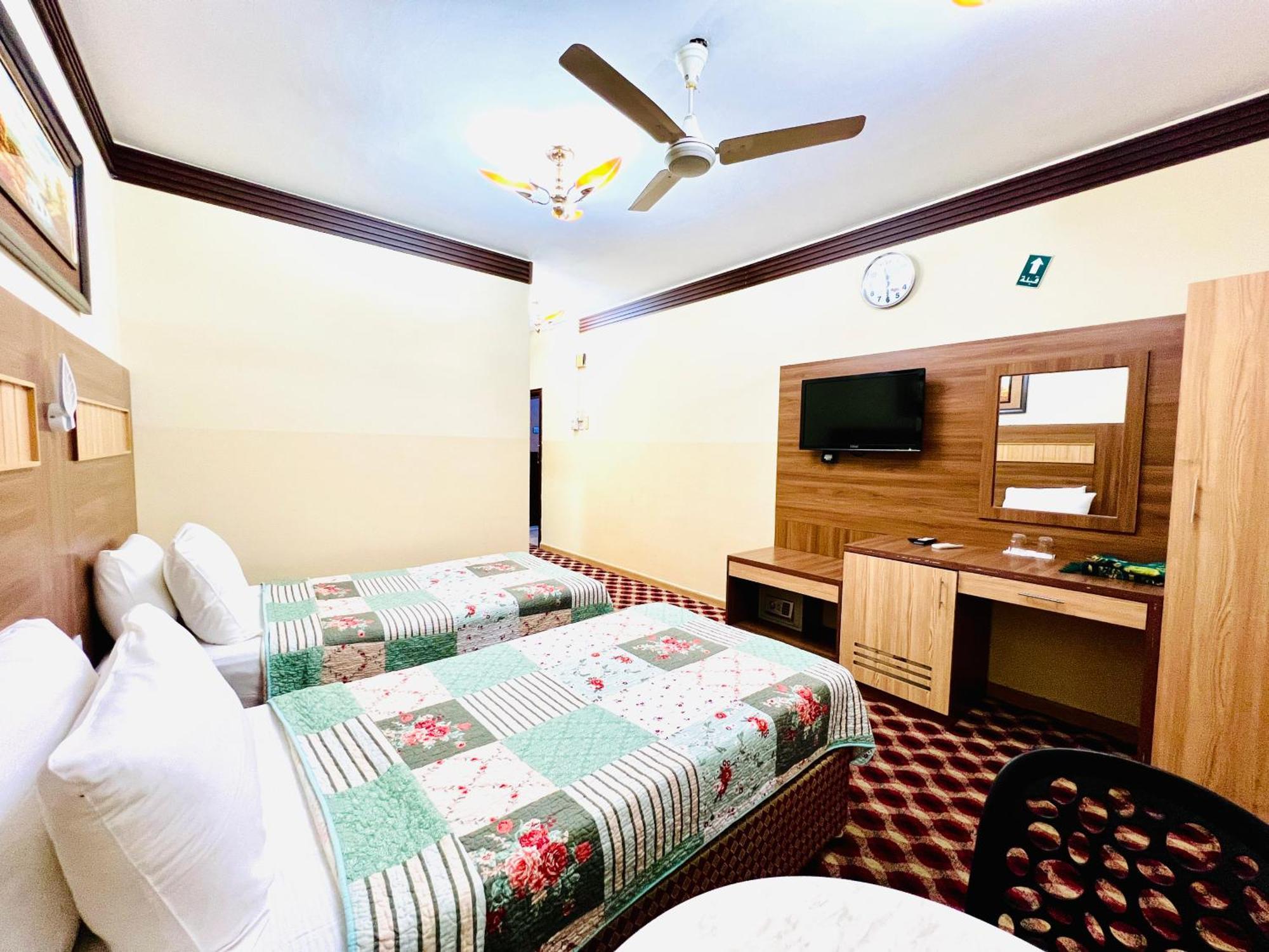Al Ahrar Hotel Dubai Buitenkant foto