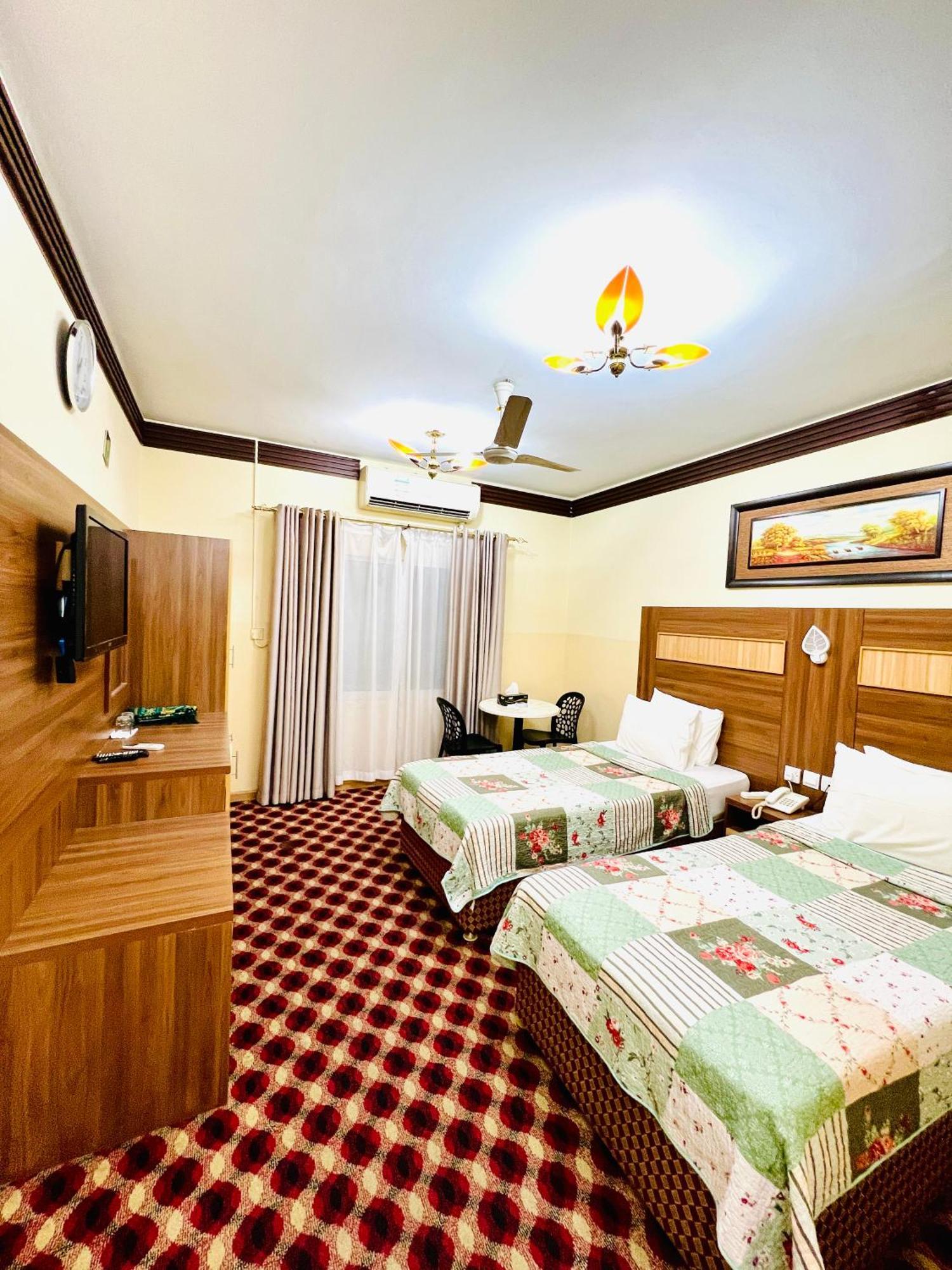 Al Ahrar Hotel Dubai Buitenkant foto