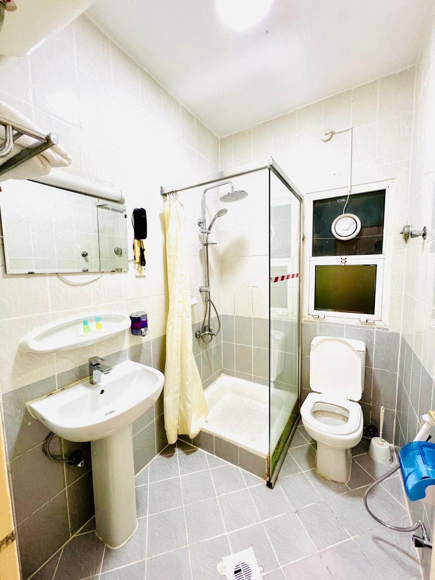Al Ahrar Hotel Dubai Buitenkant foto