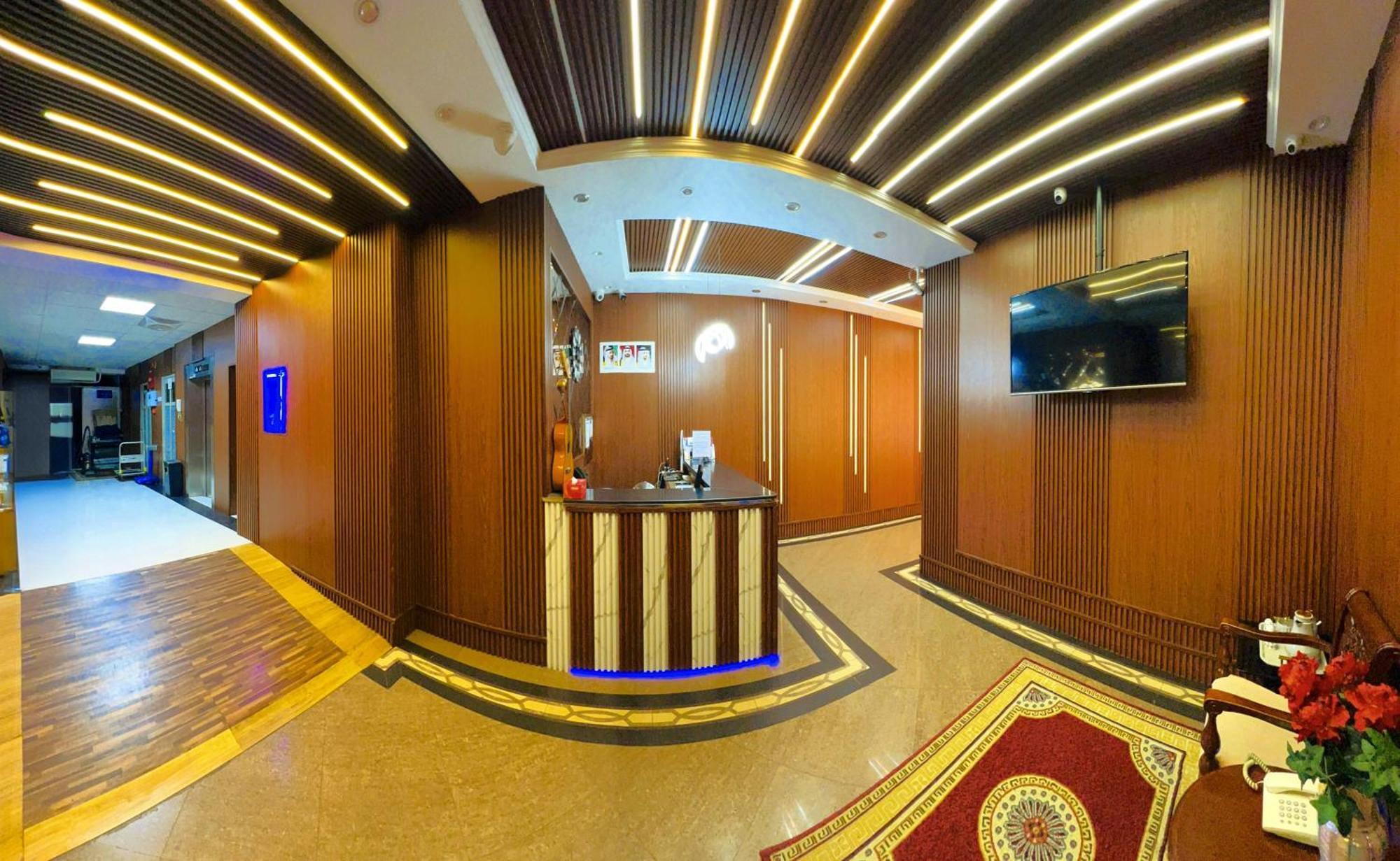 Al Ahrar Hotel Dubai Buitenkant foto